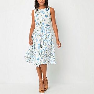 Danny & nicole || Woman’s sleeveless floral fit & flare dress size 14